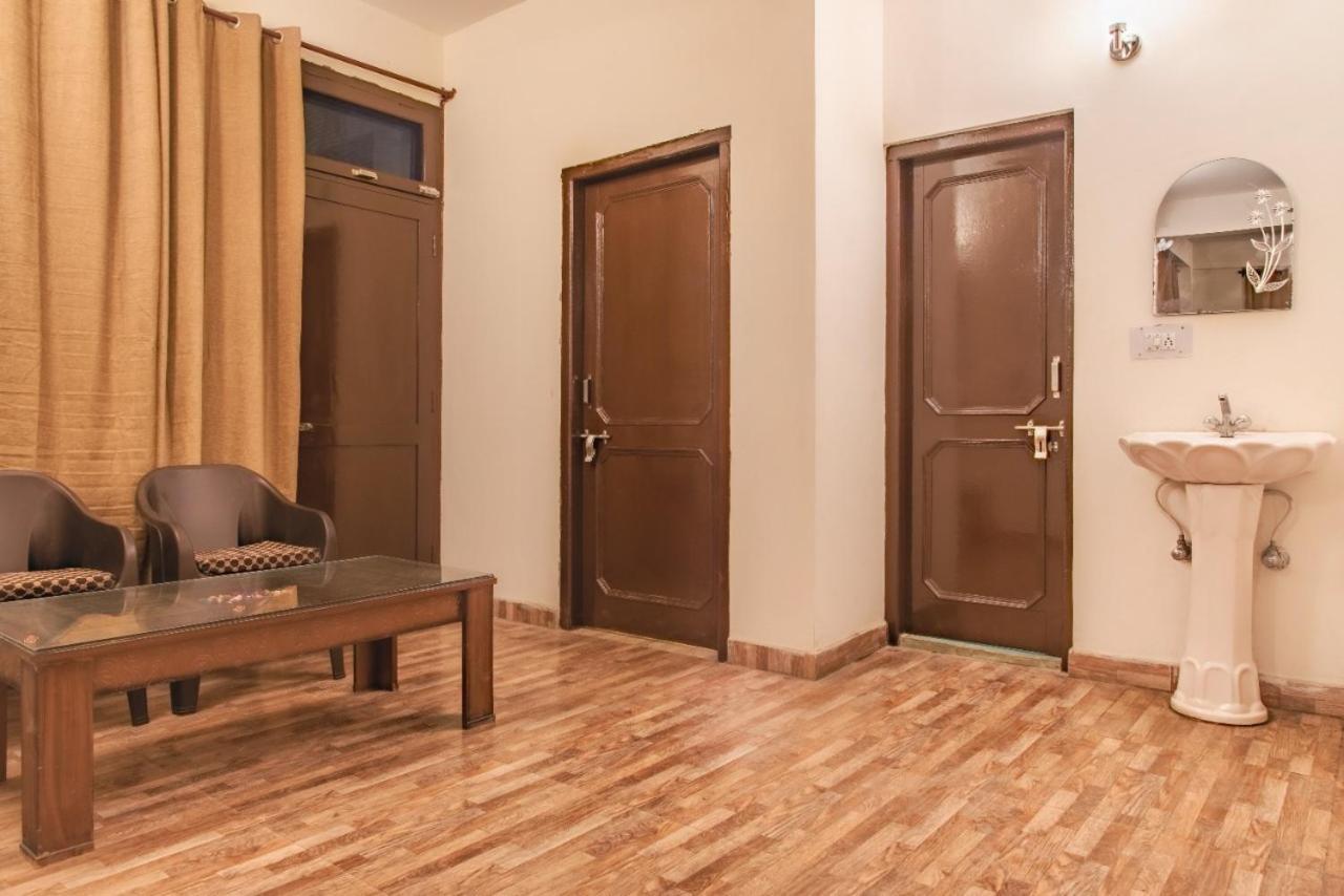 Pine Villa Kasauli Exteriör bild